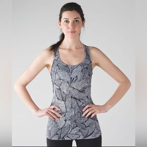 Lululemon Athletica Black and Gray Patterned Tank Top